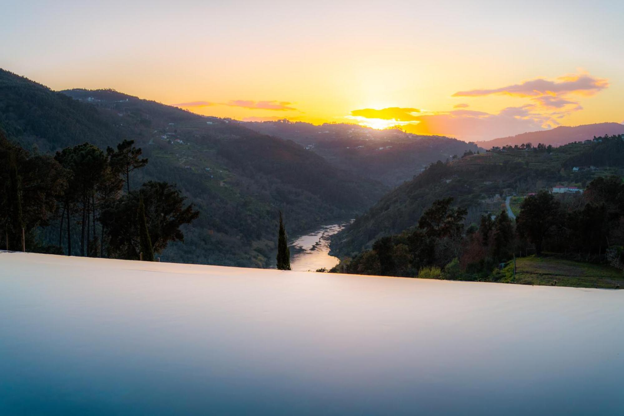 Javardo - Family House - Douro Penha Longa Εξωτερικό φωτογραφία
